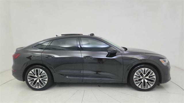 2024 Audi Q8 E-tron