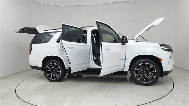 Photo of 2024 Summit White Chevrolet Tahoe