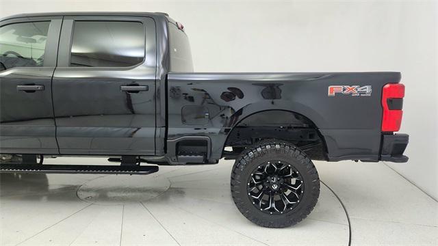 Photo of 2024 Agate Black Metallic Ford F-250