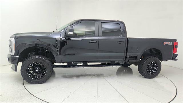 Photo of 2024 Agate Black Metallic Ford F-250