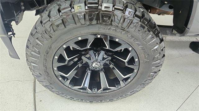 Photo of 2024 Agate Black Metallic Ford F-250