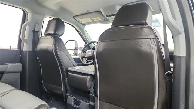 Photo of 2024 Agate Black Metallic Ford F-250