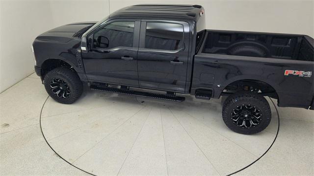 Photo of 2024 Agate Black Metallic Ford F-250