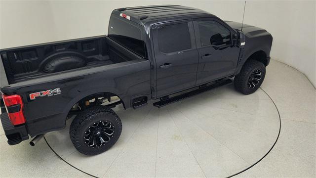 Photo of 2024 Agate Black Metallic Ford F-250