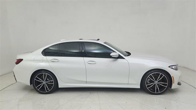 2023 BMW 330