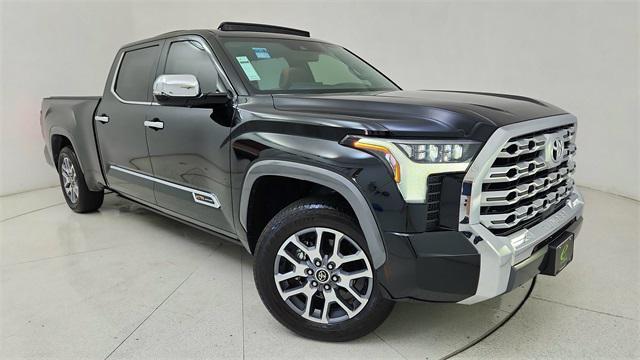 Photo of 2022 Midnight Black Metallic Toyota Tundra