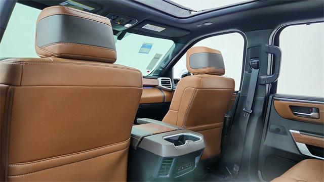 Photo of 2022 Midnight Black Metallic Toyota Tundra