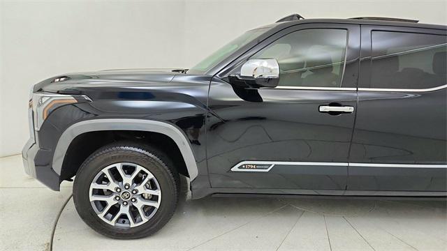 Photo of 2022 Midnight Black Metallic Toyota Tundra
