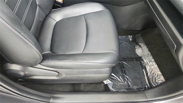Photo of 2023 Gray Toyota RAV4
