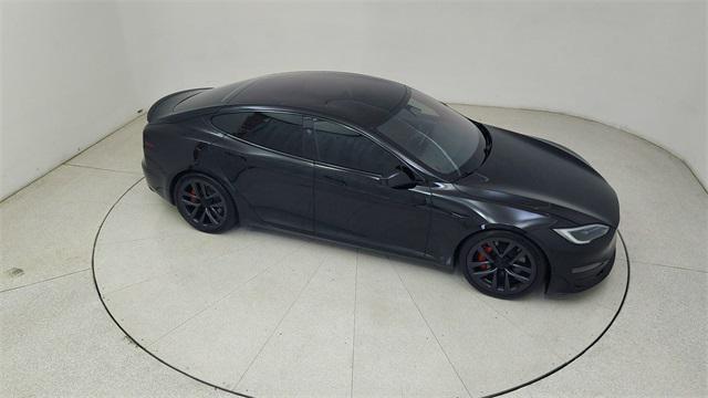 Photo of 2025 Solid Black Tesla Model S