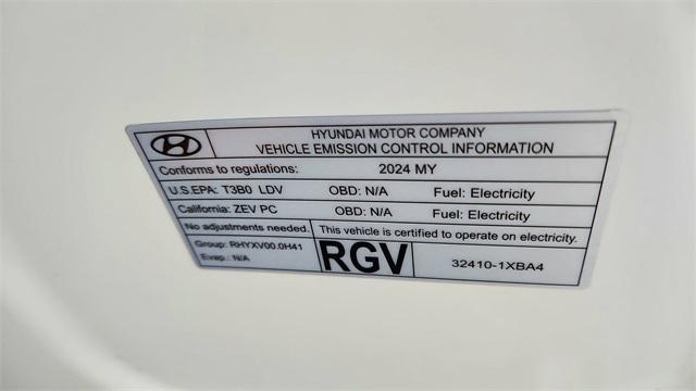 Photo of 2024 Alta White Genesis Electrified G80