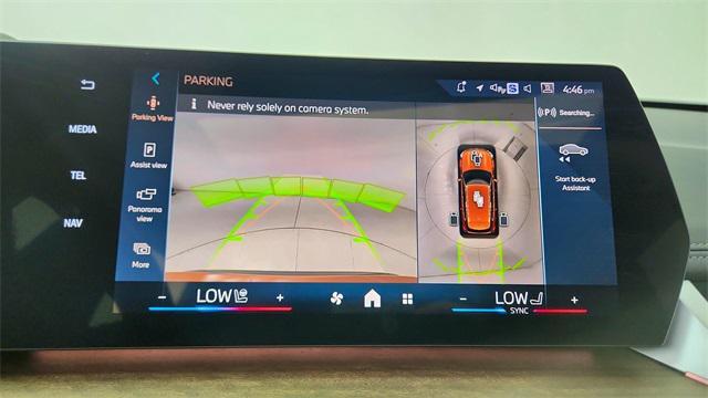 Photo of 2025 Utah Orange Metallic BMW X1