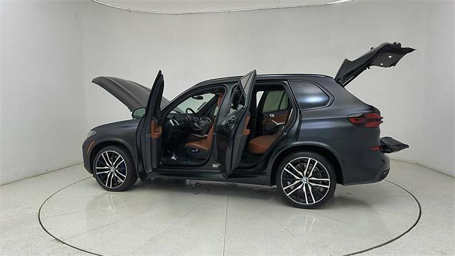 Photo of 2024 Black BMW X5