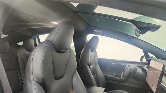 Photo of 2022 Solid Black Tesla Model X