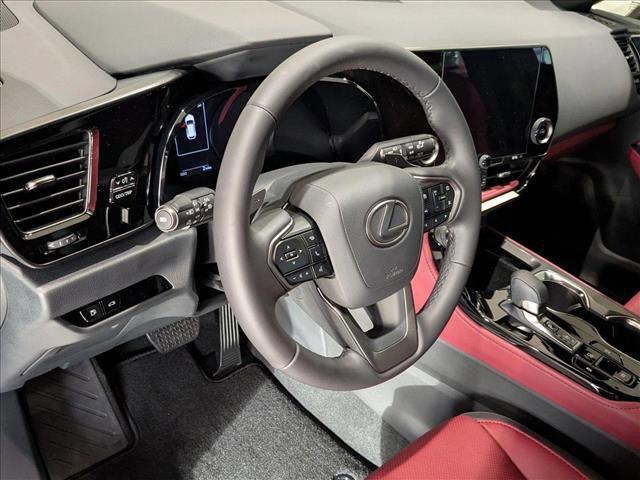 Photo of 2025 Atomic Silver Lexus NX 250