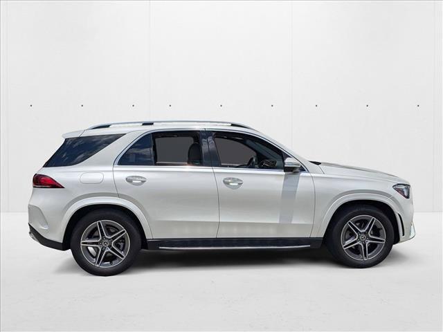 Photo of 2022 Polar White Mercedes-Benz GLE 350