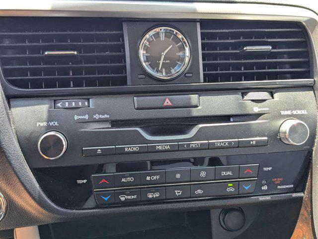 Photo of 2019 Silver Lexus RX 350