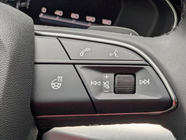Photo of 2024 Daytona Gray Pearl Effect Audi Q5