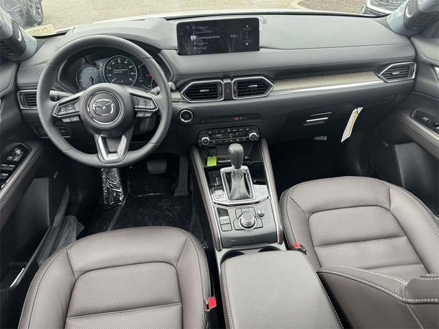 Photo of 2025 Rhodium Mazda CX-5