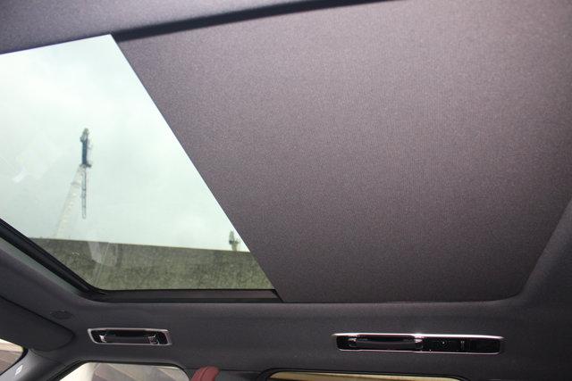 Photo of 2025 Borasco Grey Metallic Land Rover Range Rover Sport