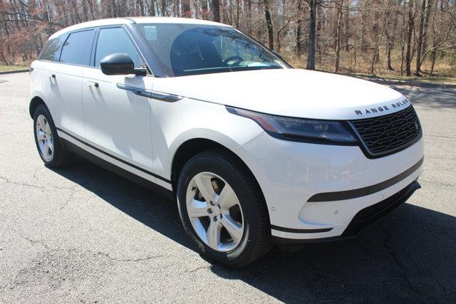 Photo of 2026 Fuji White Land Rover Range Rover Velar
