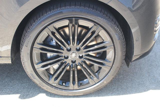 Photo of 2025 Carpathian Grey Premium Metallic Land Rover Range Rover