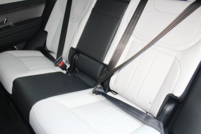 Photo of 2025 Carpathian Grey Premium Metallic Land Rover Range Rover Sport