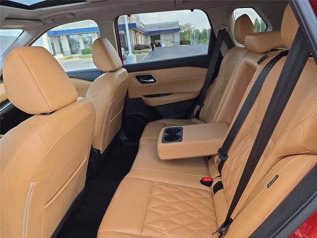 Photo of 2023 Scarlet Ember Tintcoat Nissan Rogue