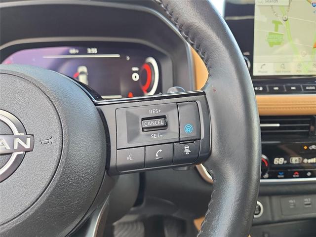 Photo of 2023 Scarlet Ember Tintcoat Nissan Rogue