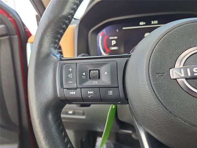 Photo of 2023 Scarlet Ember Tintcoat Nissan Rogue