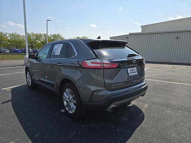 Photo of 2022 Carbonized Gray Ford Edge