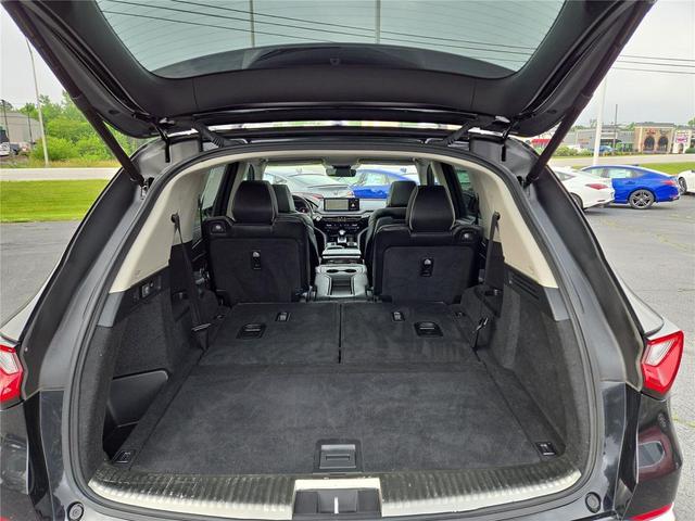 Photo of 2023 Phantom Violet Pearl Acura MDX