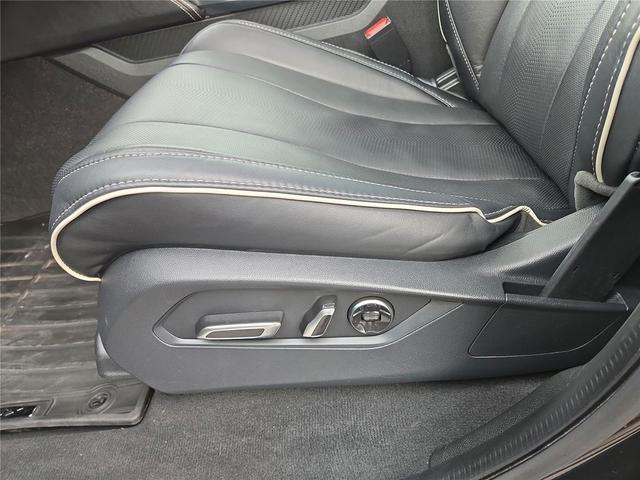 Photo of 2023 Phantom Violet Pearl Acura MDX