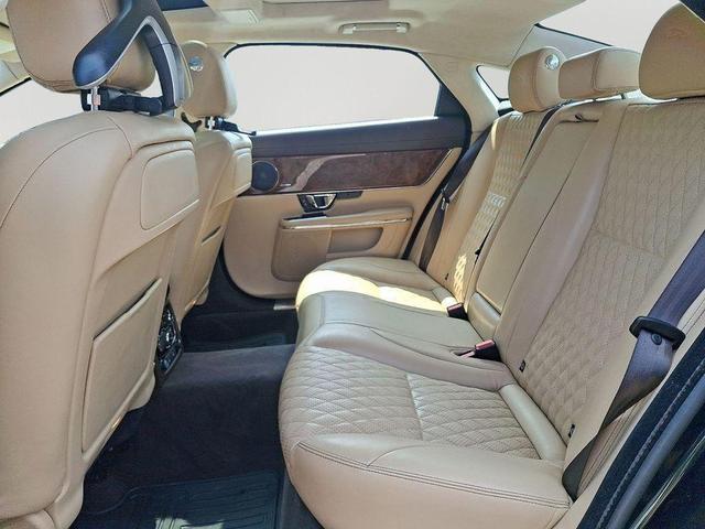 Photo of 2019 British Racing Green Metallic Jaguar XJ