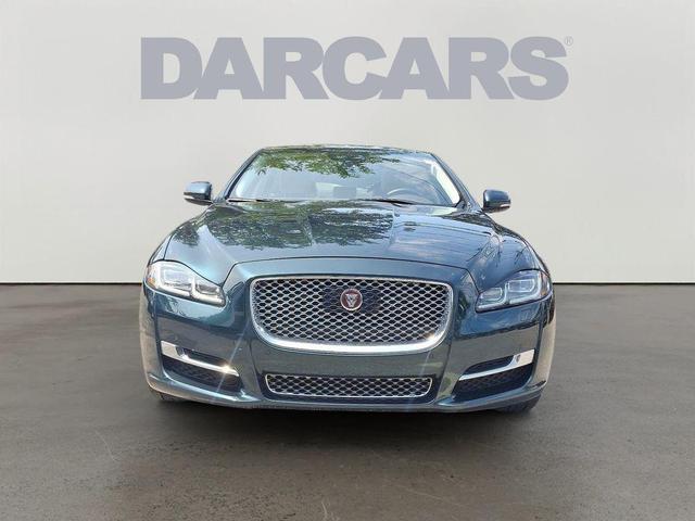 Photo of 2019 British Racing Green Metallic Jaguar XJ