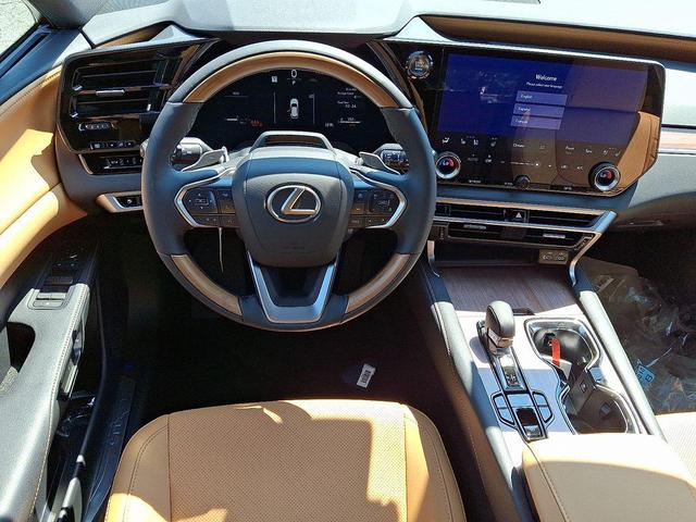 Photo of 2025 Mica Lexus RX 350