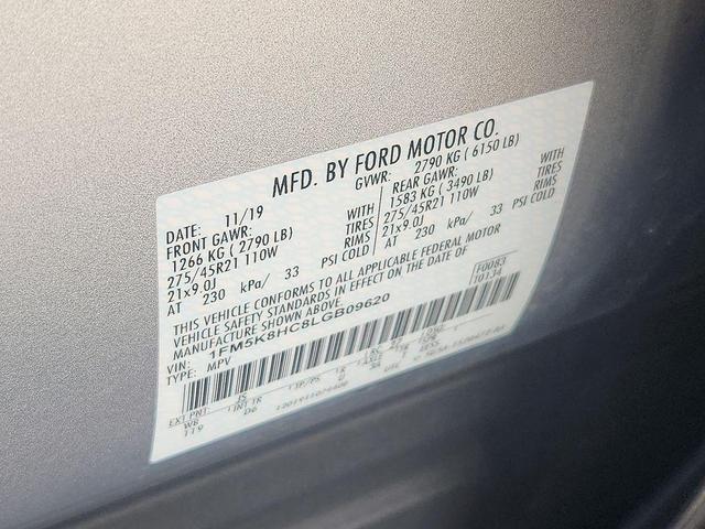 Photo of 2020 Iconic Silver Metallic Ford Explorer