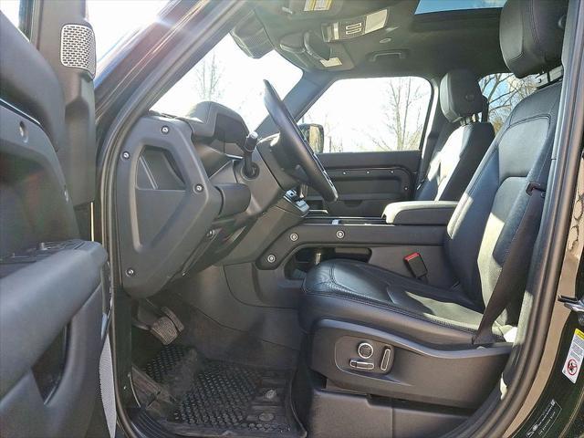 Photo of 2024 Santorini Black Metallic Land Rover Defender
