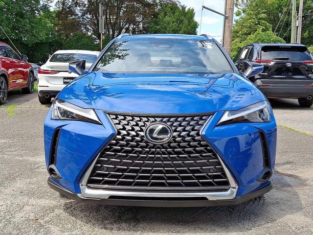 Photo of 2025 Grecian Water Lexus UX 300h