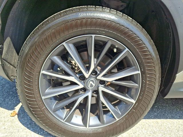 Photo of 2022 Atomic Silver Lexus NX 350