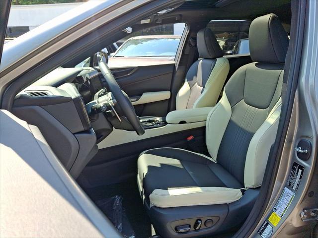 Photo of 2022 Atomic Silver Lexus NX 350