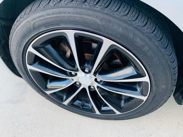 Photo of 2017 Quicksilver Metallic Buick Verano