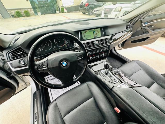 Photo of 2014 SILVER BMW 528