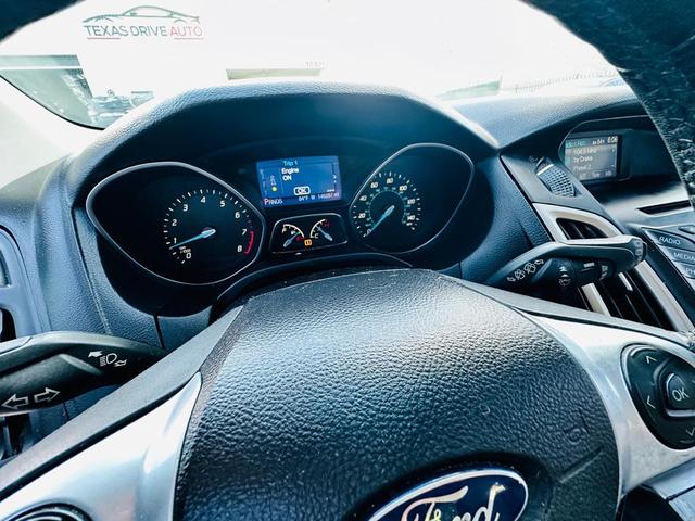 Photo of 2013 Sterling Gray Metallic Ford Focus