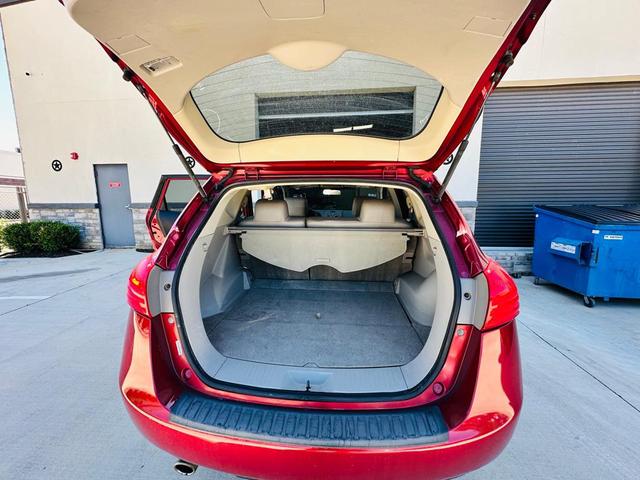 Photo of 2008 Venom Red Pearl Nissan Rogue
