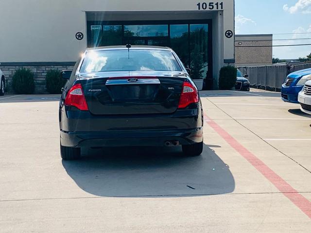 Photo of 2012 BLACK Ford Fusion