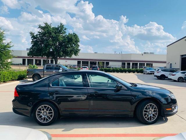 Photo of 2012 BLACK Ford Fusion