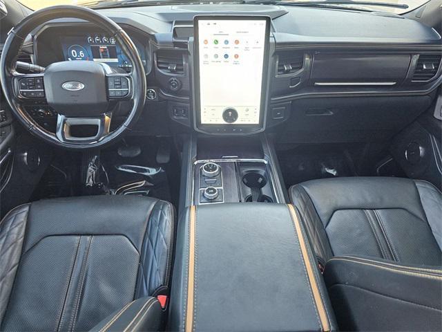Photo of 2022 Gray Metallic Ford Expedition Max