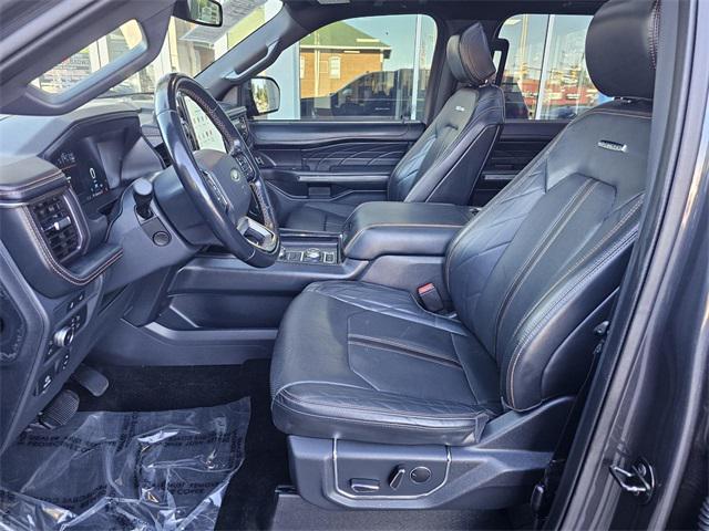 Photo of 2022 Gray Metallic Ford Expedition Max