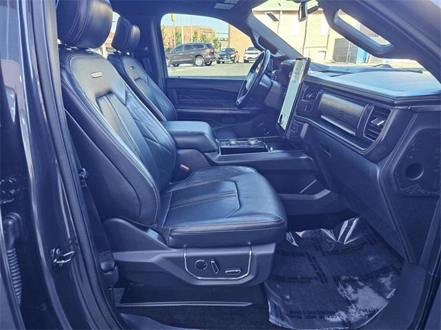 Photo of 2022 Gray Metallic Ford Expedition Max